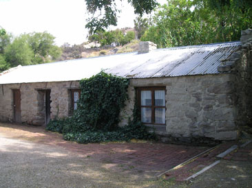 Antigua casa, Gaiman