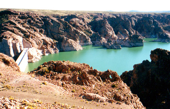 Dique Florentino Ameghino, Madryn