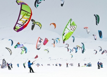 snow-kite