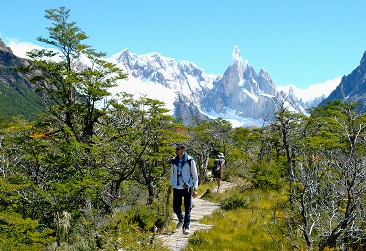 Sendero al Cerro Torre, Chaltn